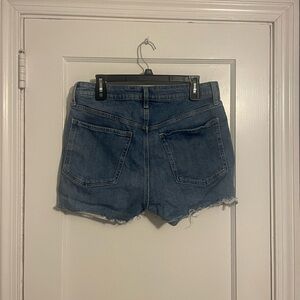 Old Navy Women's Blue Jean Shorts Size 12